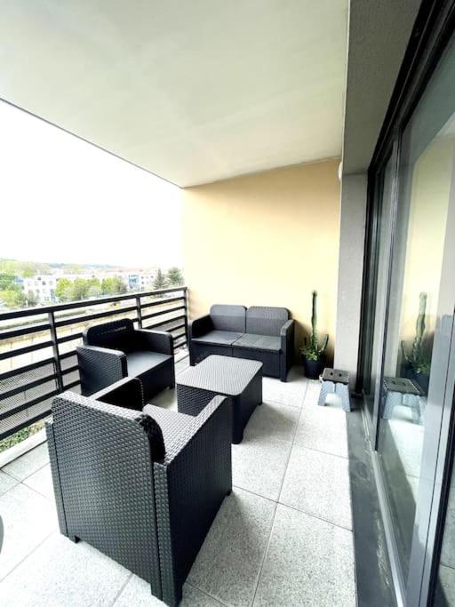 Ferienwohnung Spacieux T2 + Parking A 5 Min D'Aix Aix-en-Provence Exterior foto